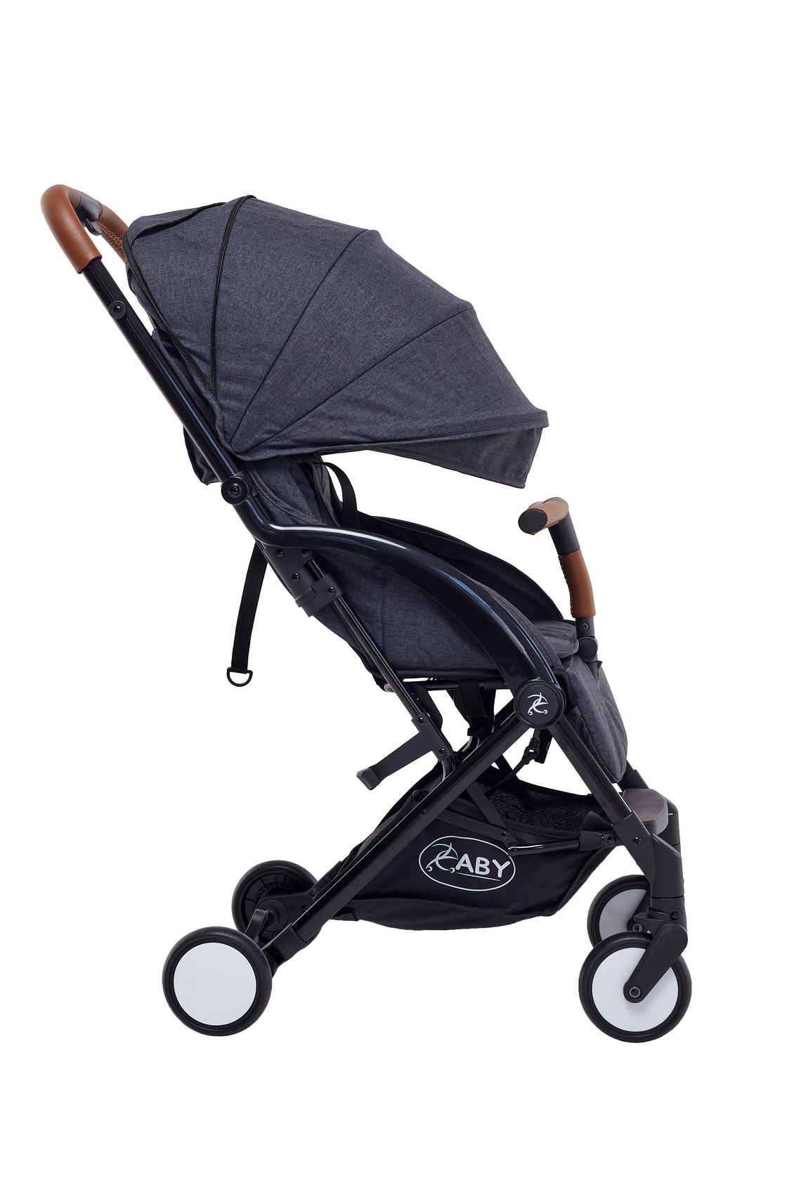 Compact stroller folded, side view — Amazon-Ready Product Photography, Brussels